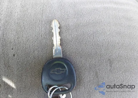 2004 Chevrolet Tahoe Ls z USA, uszkodzony, nr VIN 1GNEC13V04R106662